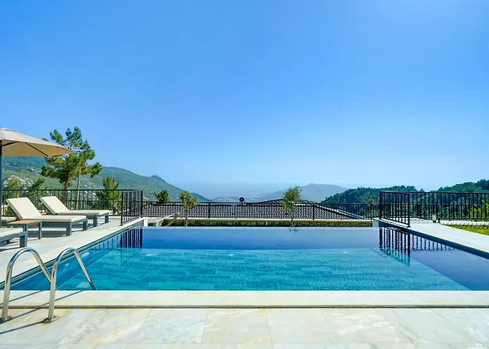 Saturn 4 - Planet Luxury Willa Islamlar (Mediterranean)