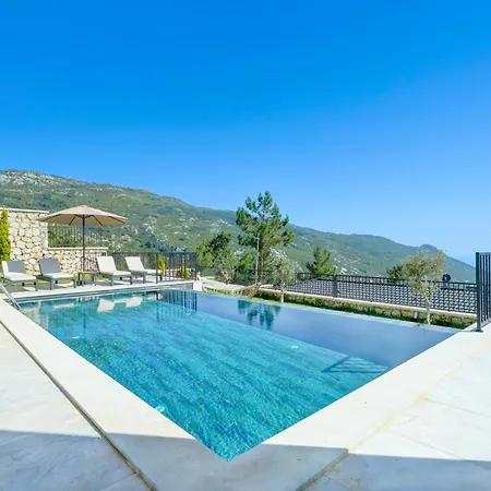 Villa Saturn 4 - Planet Luxury